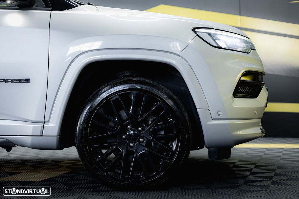 Jeep Compass 1.3 TG S - 12