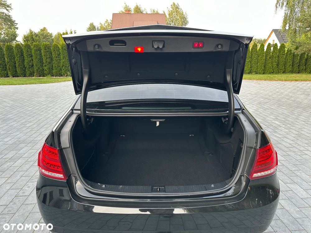 Mercedes-Benz Klasa E 350 4Matic 7G-TRONIC Avantgarde - 8