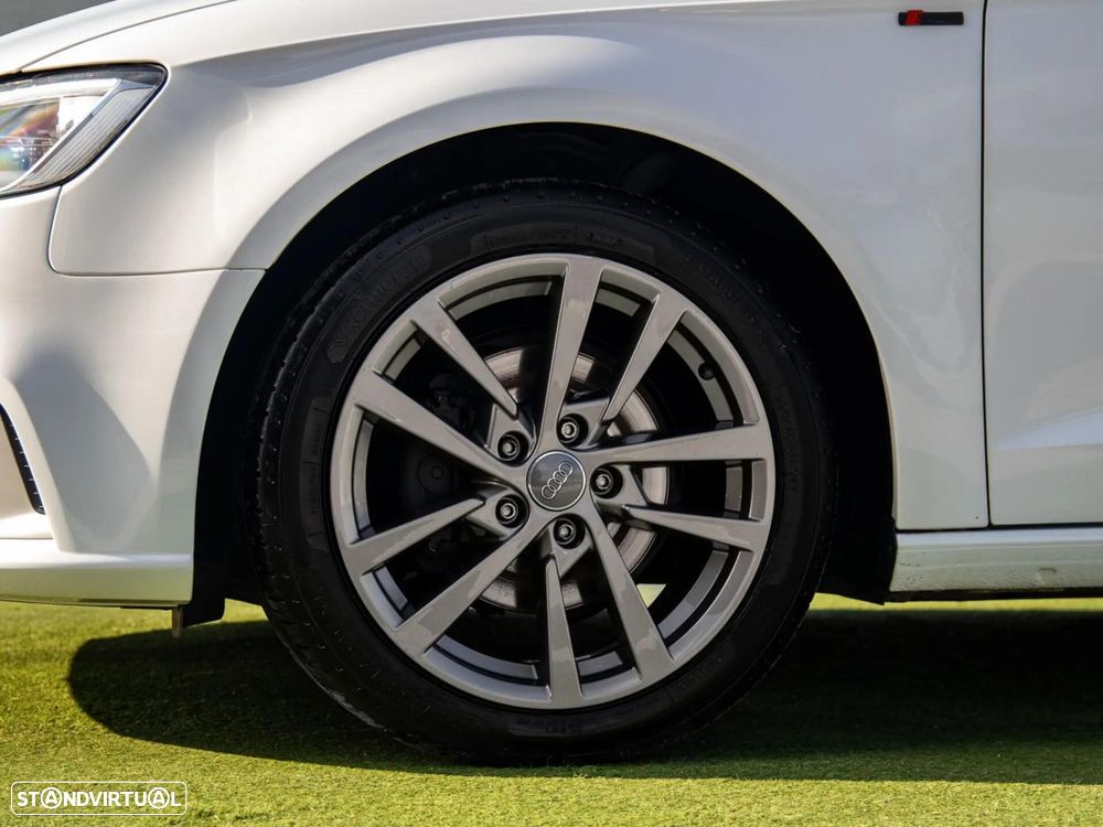 Audi A3 Sportback TFSI 110 kW S line - 12