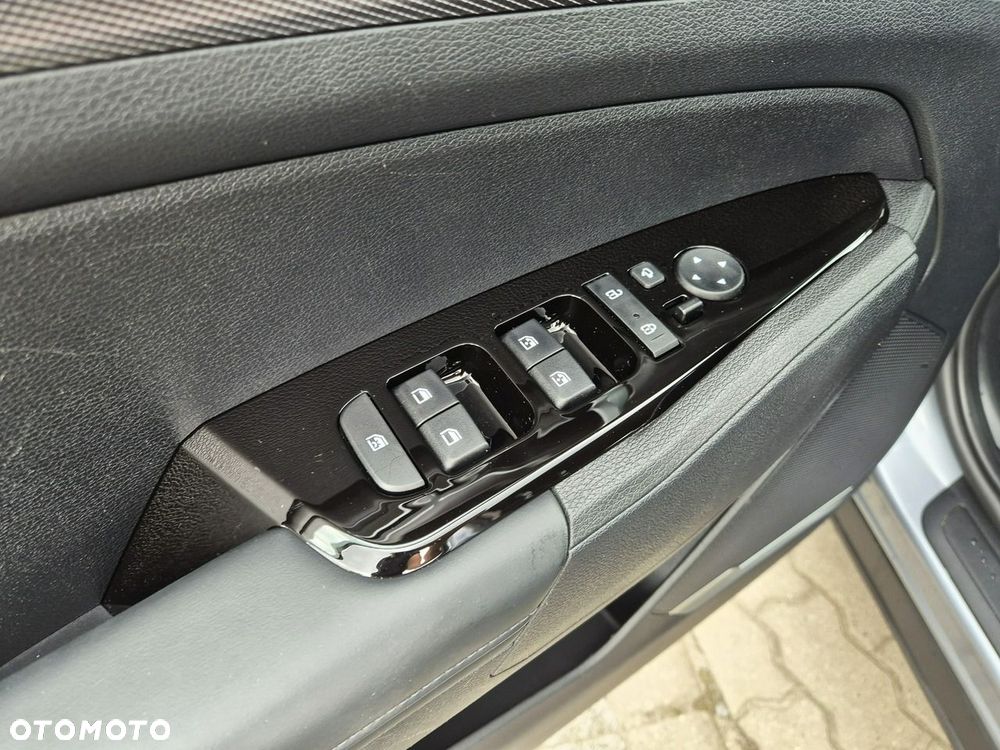 Kia Sportage - 13