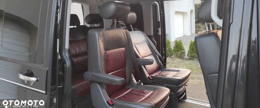 Volkswagen Multivan - 36
