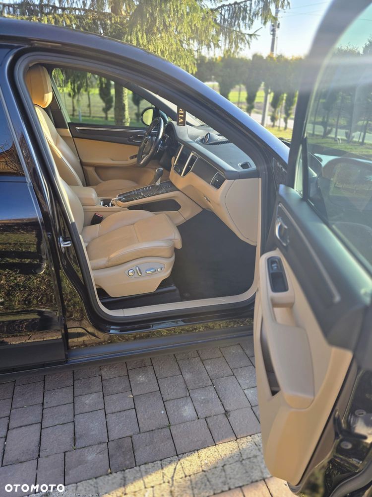 Porsche Macan - 14
