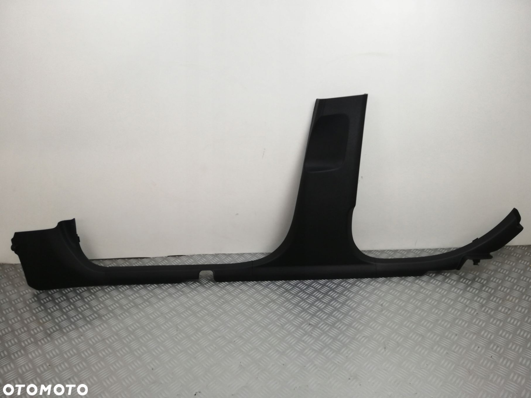 Listwa progowa wewnętrzna prawa Hyundai Sonata VII - 1
