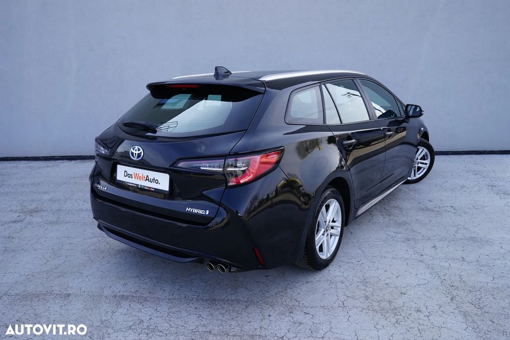 Toyota Corolla 2.0 HSD Exclusive - 6