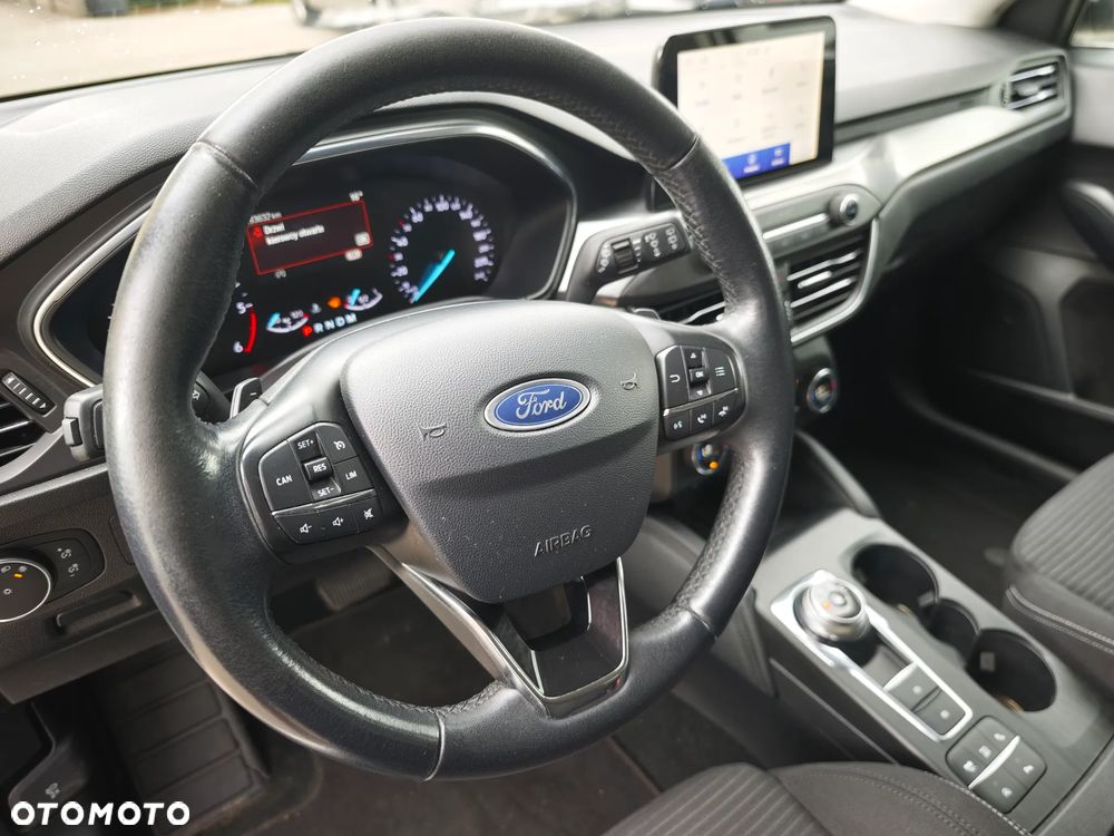 Ford Focus 1.5 EcoBlue Start-Stopp-System TITANIUM - 31