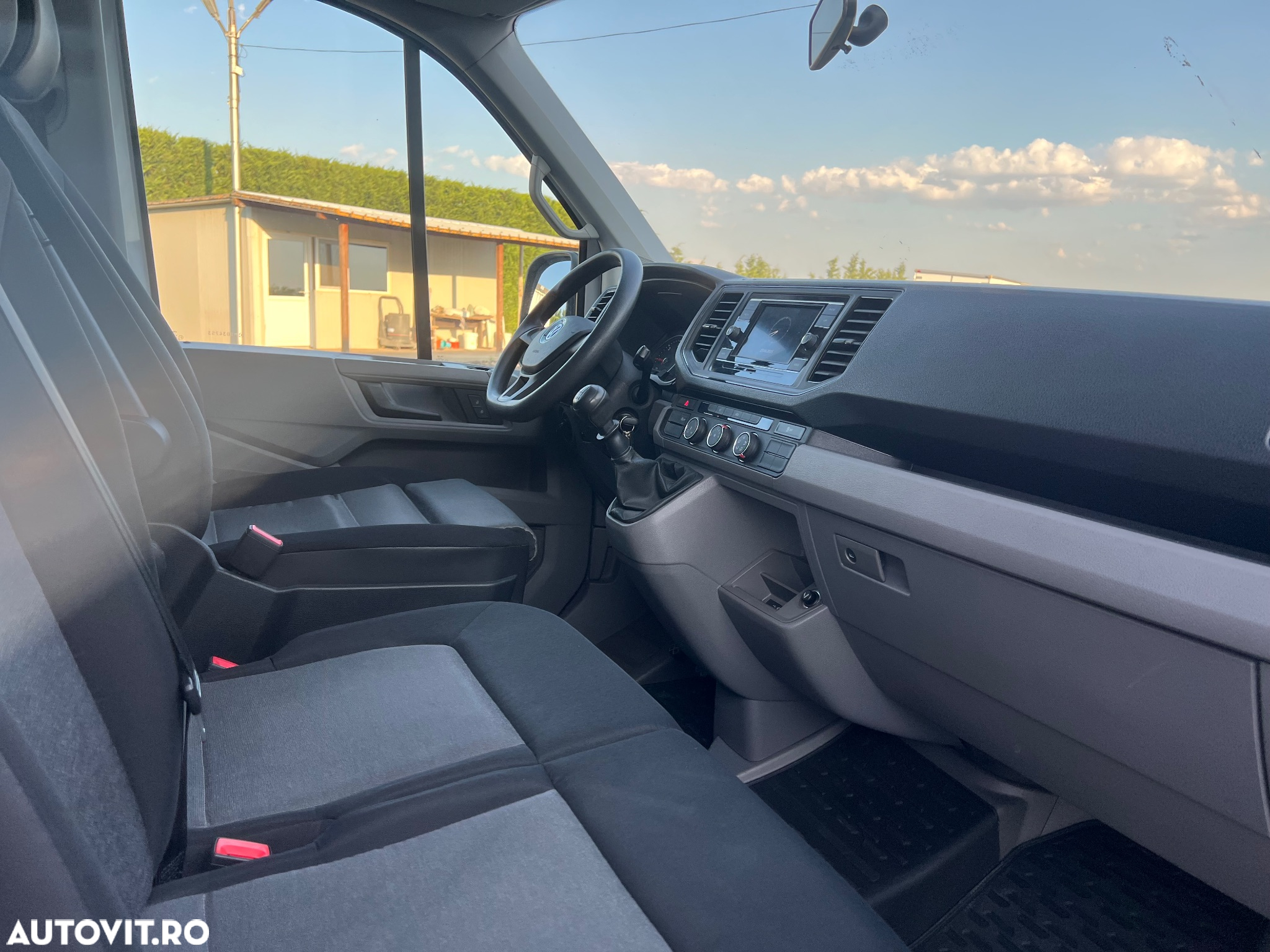 Volkswagen Crafter - 10