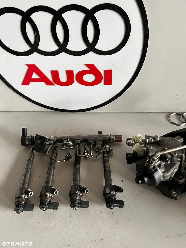 UKŁAD PALIWOWY WTRYSKOWY 2.0 TDI POMPA WTRYSKI 03L130277 Q / J  KOMPLET - 1