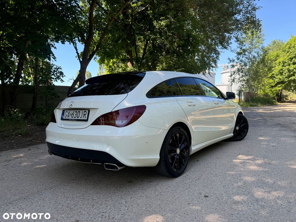 Mercedes-Benz CLA 200 7G-DCT - 8