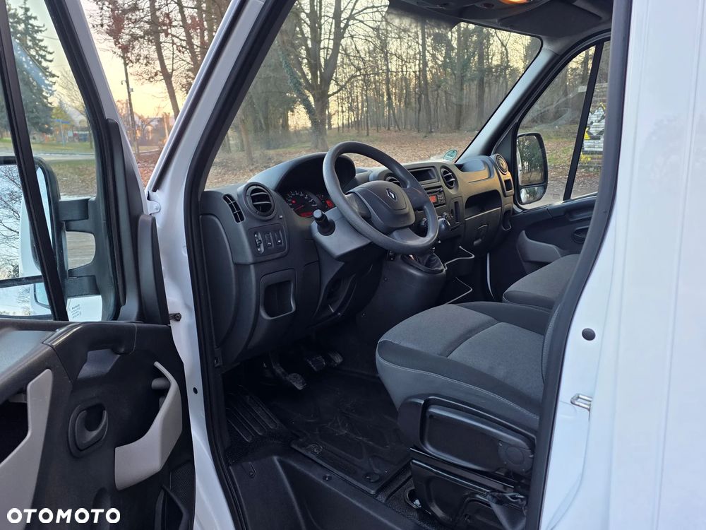 Renault Master - 15