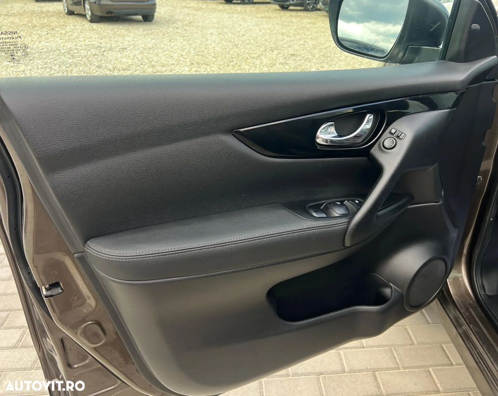 Nissan Qashqai 1.6 DCI DPF Start/Stop tekna - 23