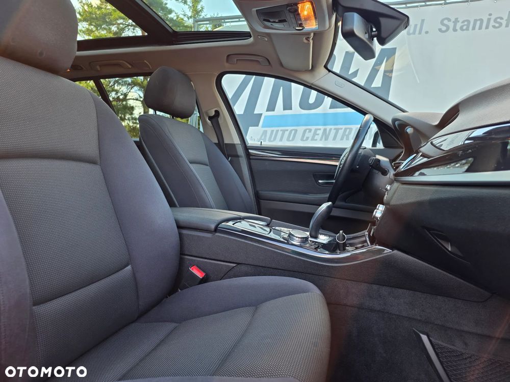 BMW Seria 5 530d - 13