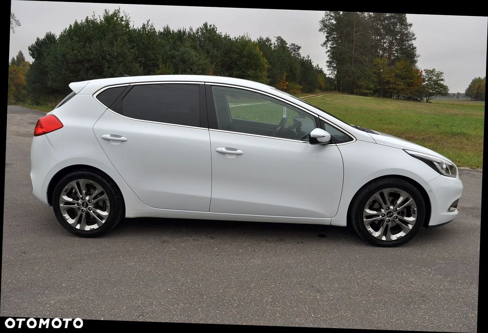 Kia Ceed 1.6 GDI XL DCT - 10