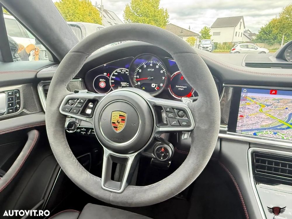 Porsche Panamera GTS - 15