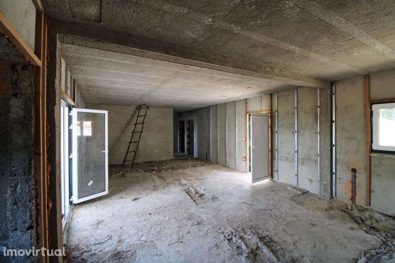 Moradia em fase de construção – Vouzela - Grande imagem: 5/46