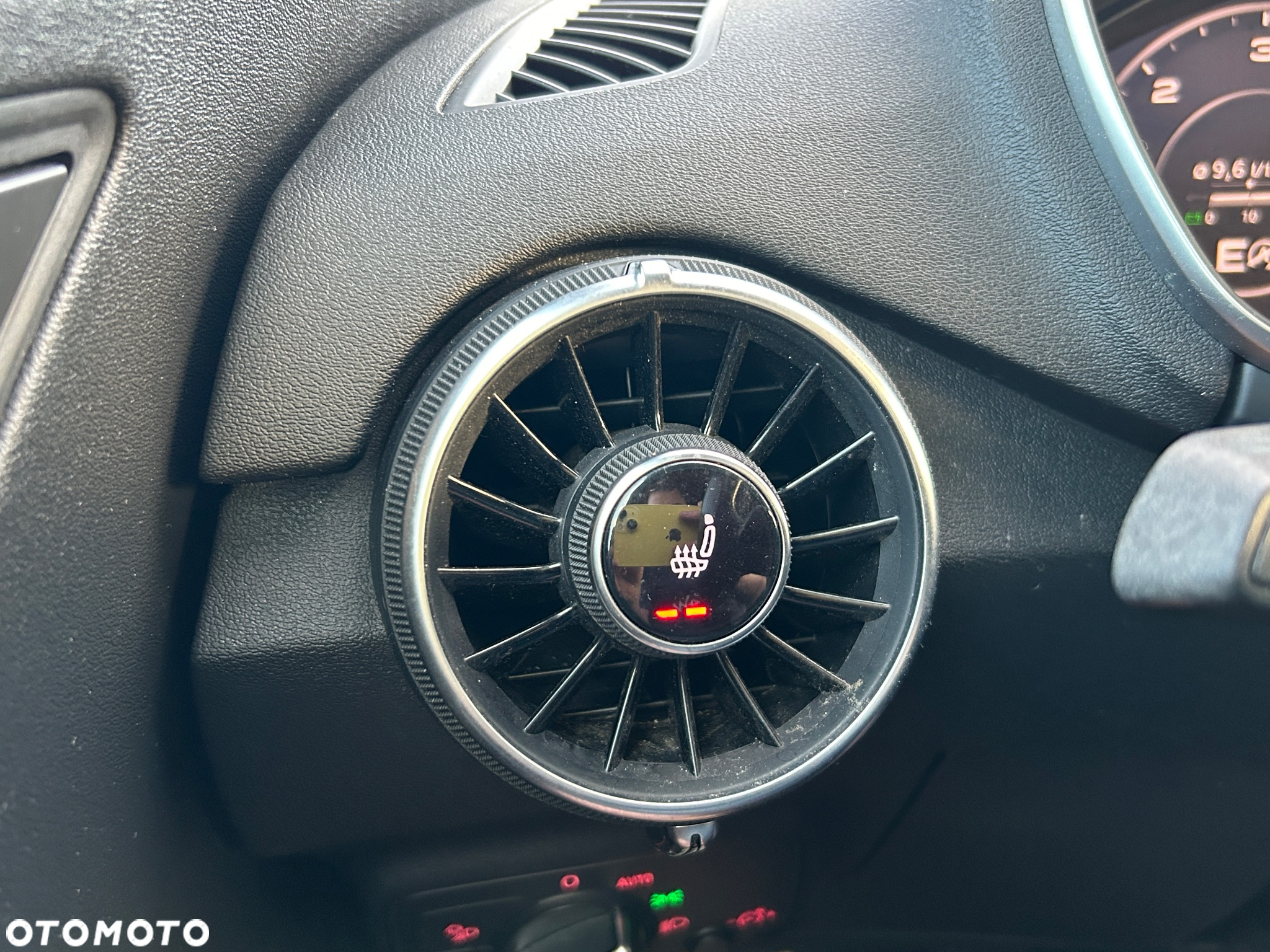 Audi TT Coupé 2.0 TDI ultra - 23