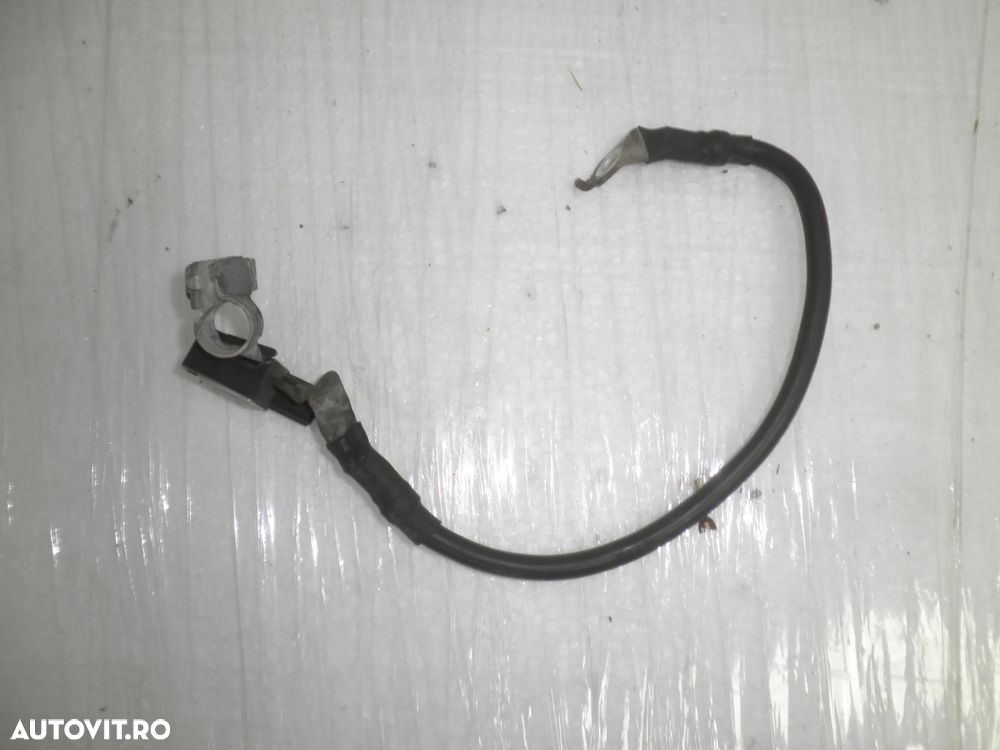 Borna minus Kia Sportage 2.0 CRDI 2018 37180-F1000