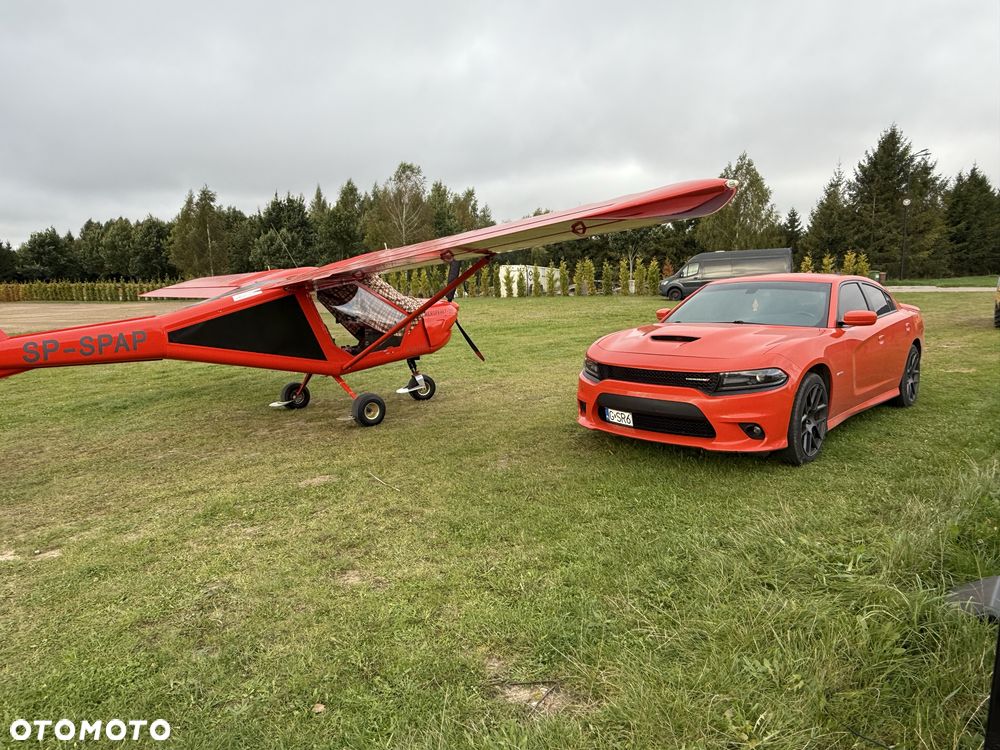 Dodge Charger - 4