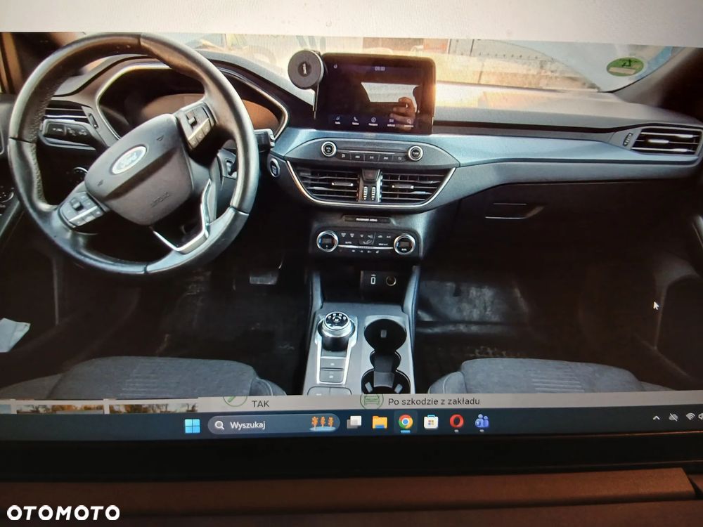 Ford Focus - 19