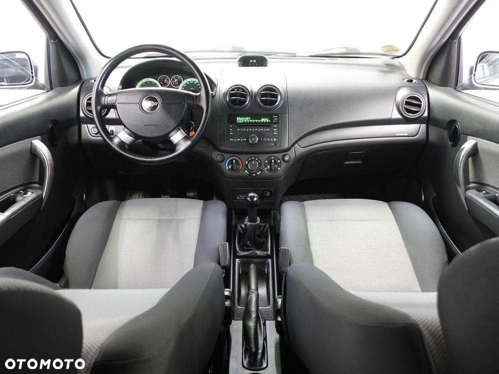 Chevrolet Aveo 1.2 - 28