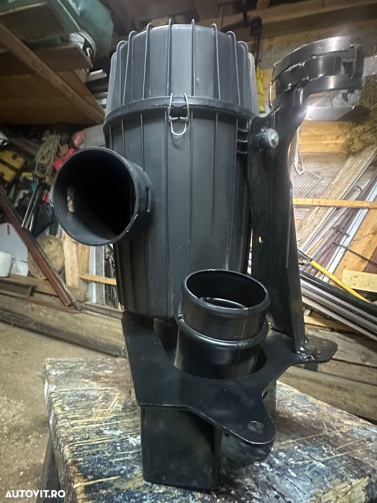 Vând carcasa+filtru de aer Iveco Daily 2012-2017 - 1