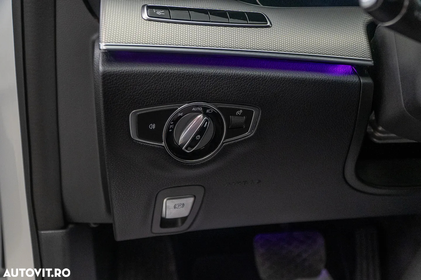 Mercedes-Benz E 220 d 9G-TRONIC Avantgarde - 38