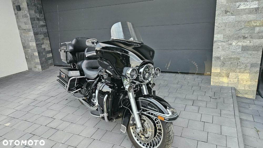 Harley-Davidson FLHTCU Ultra - 3