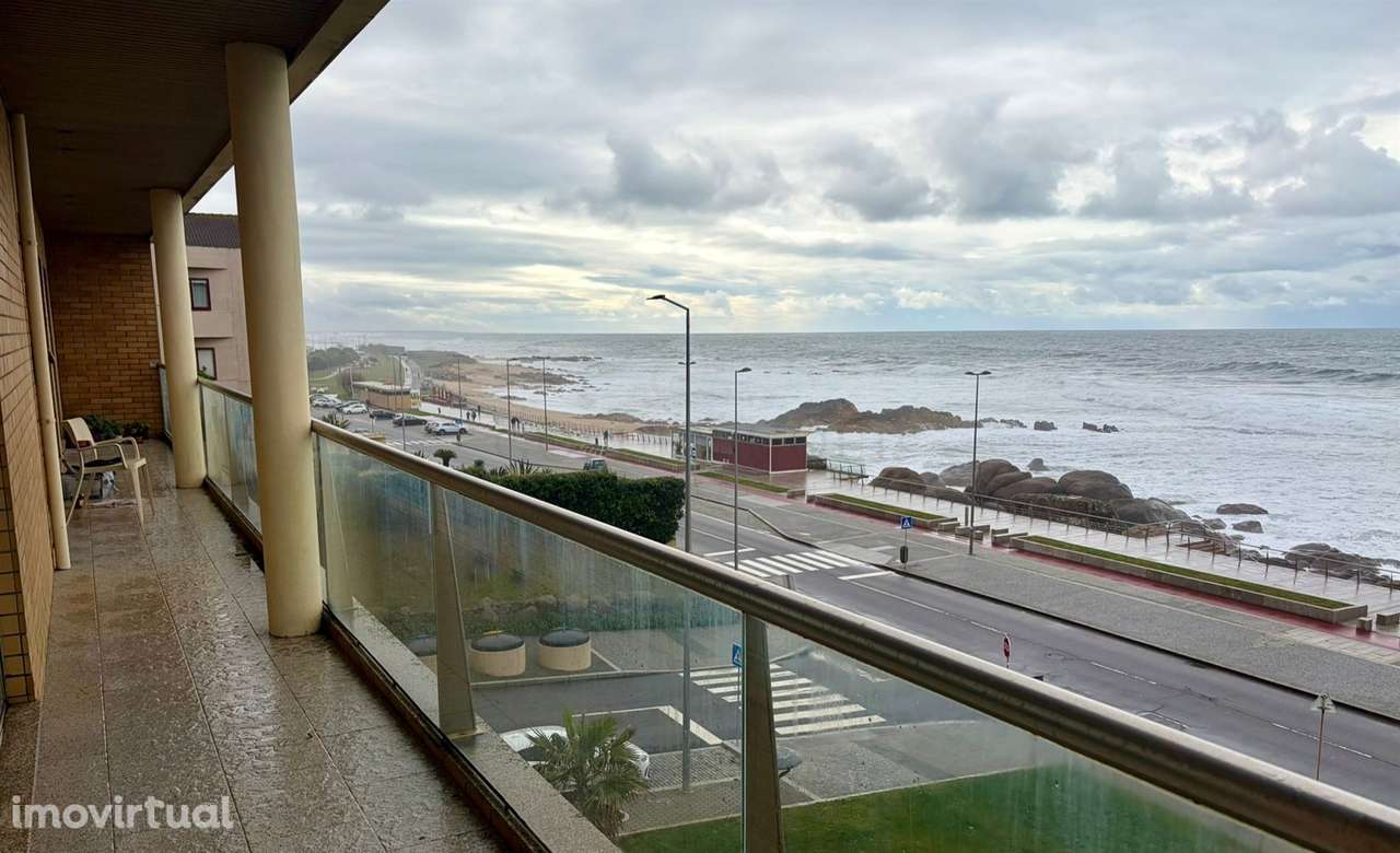 T3 Mobilado Frente ao Mar em Canidelo - Grande imagem: 2/35