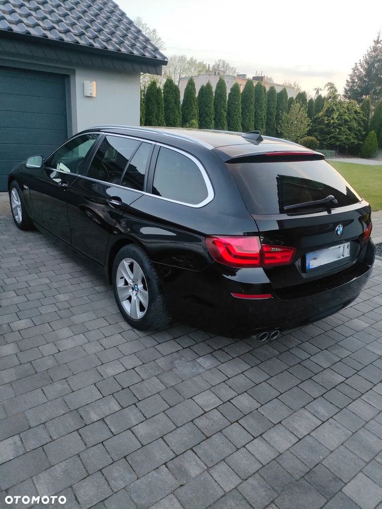 BMW Seria 5 520d - 5