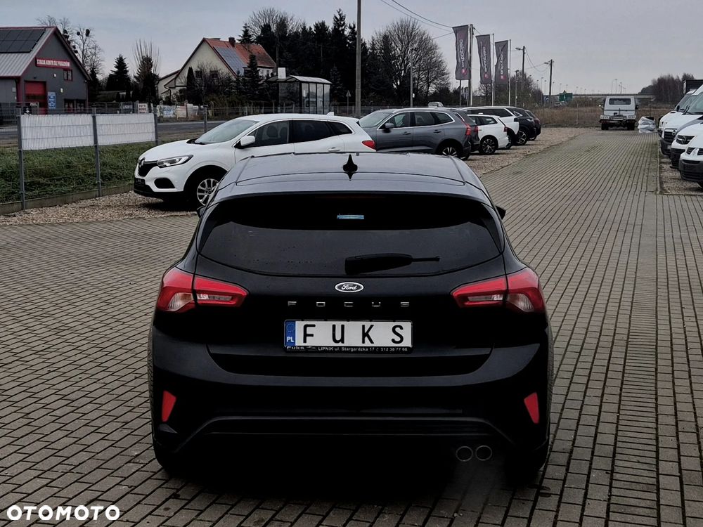 Ford Focus 1.5 EcoBoost ST-Line - 16