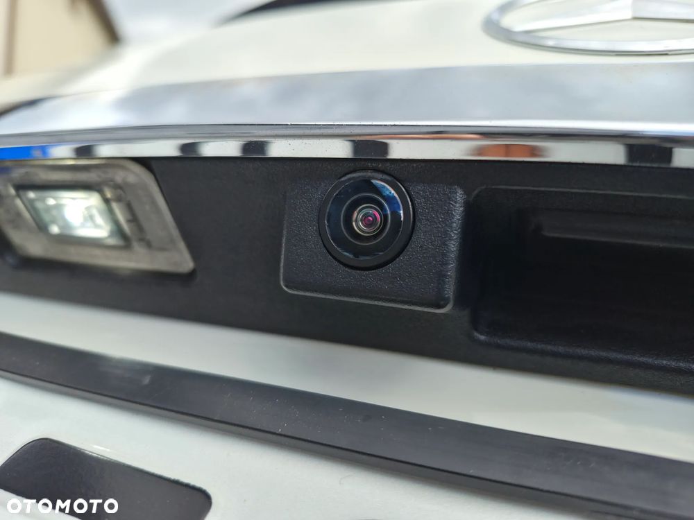 Mercedes-Benz Klasa B 180 BlueEFFICIENCY Edition Style - 13