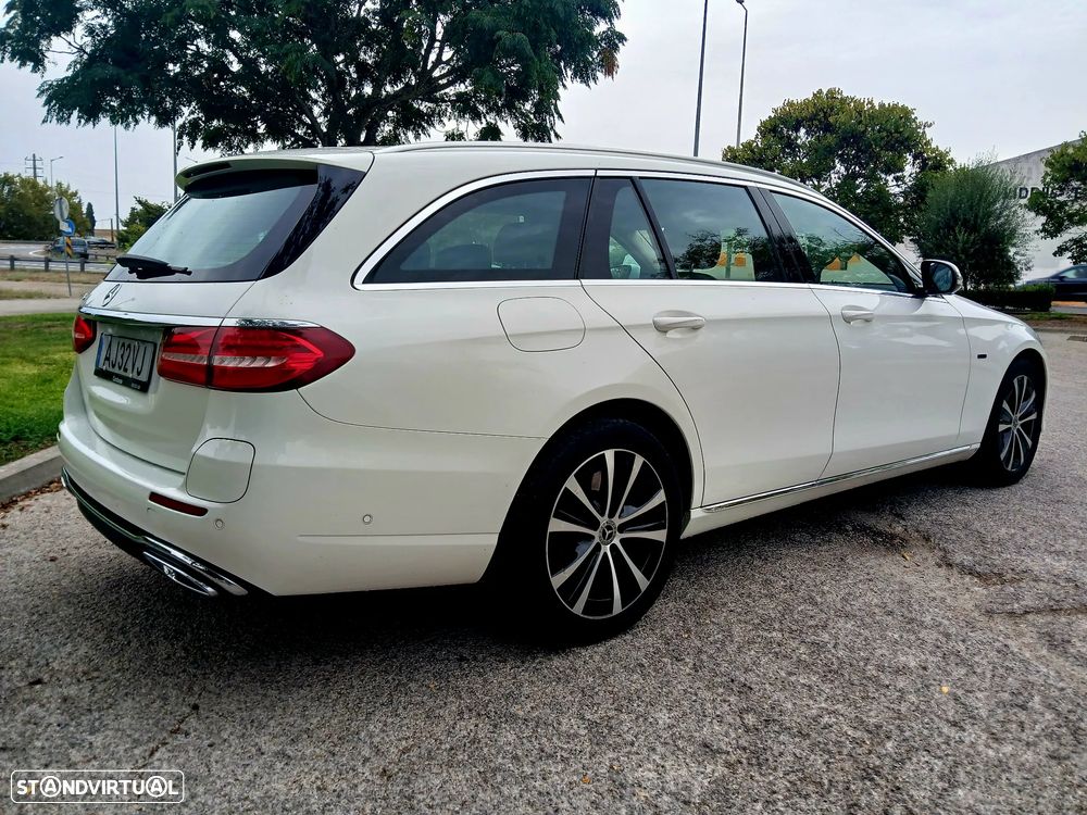 Mercedes-Benz E 300 Bluetec Hybrid Avantgarde - 10
