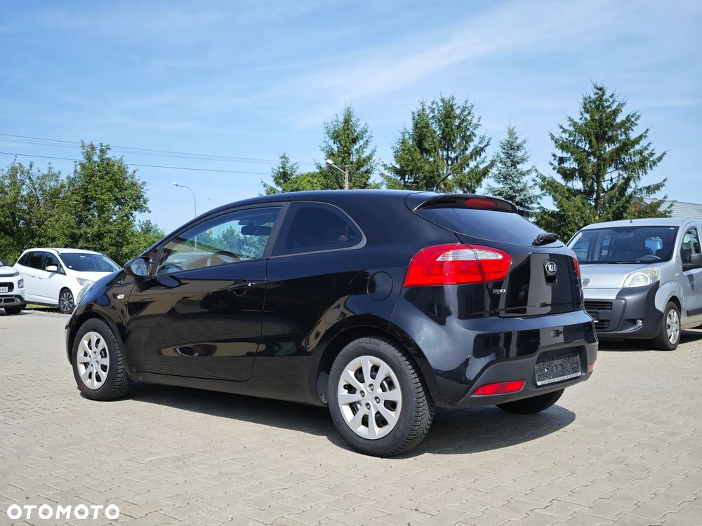 Kia Rio 1.4 Spirit - 10