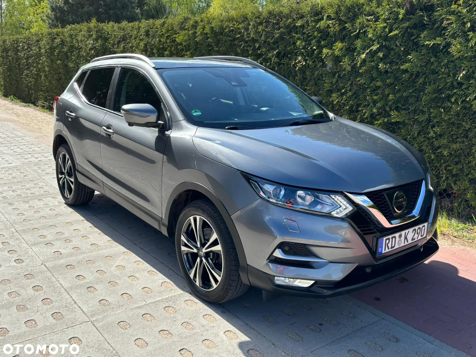 Nissan Qashqai 1.2 DIG-T Xtronic 360 - 5