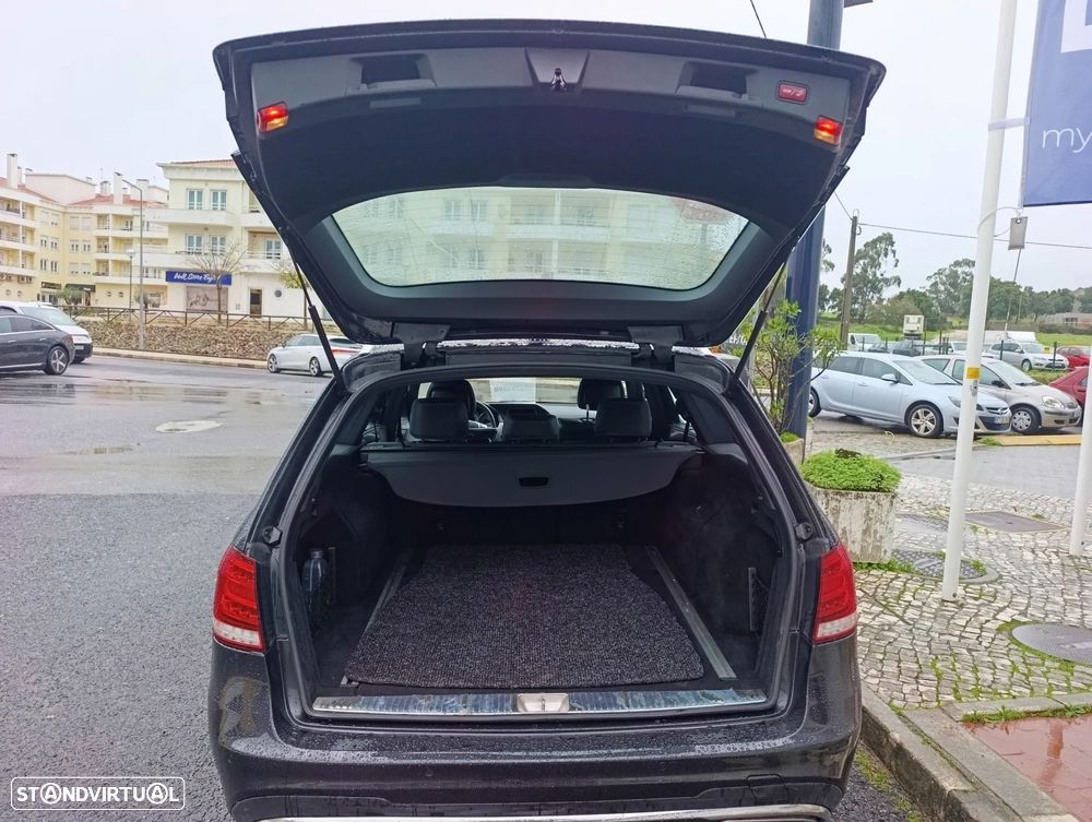 Mercedes-Benz E 300 Bluetec Hybrid Avantgarde - 12