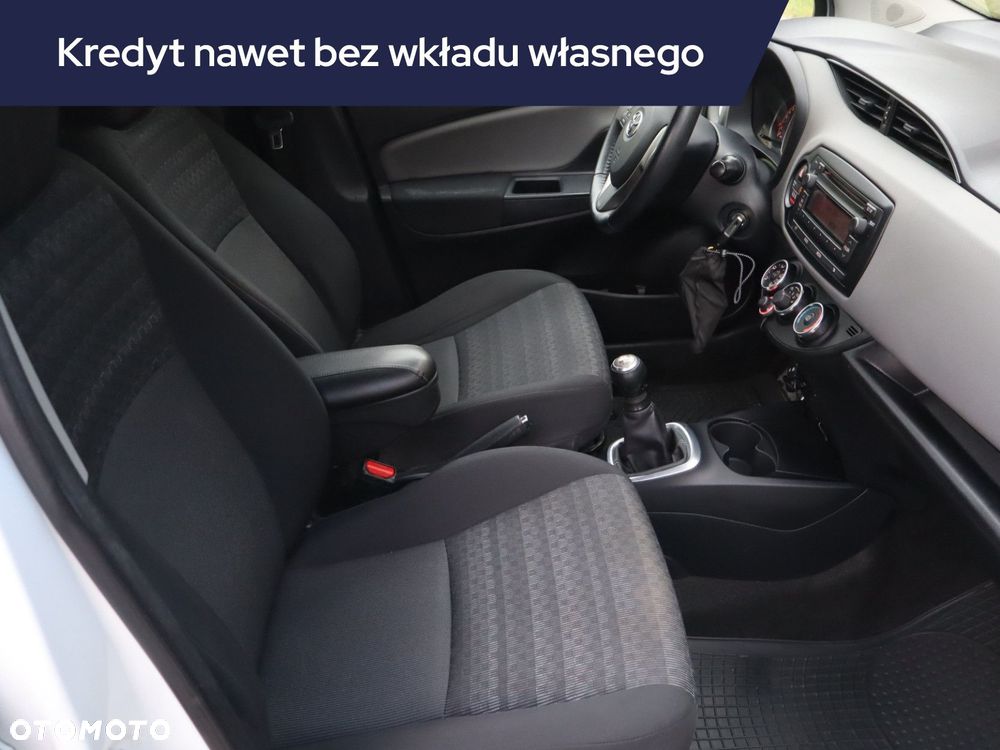 Toyota Yaris - 11