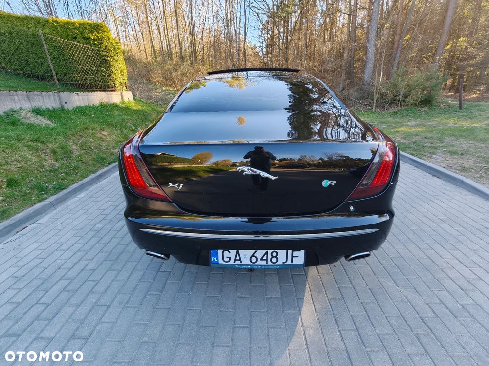 Jaguar XJ 3.0 D V6 Portfolio - 16
