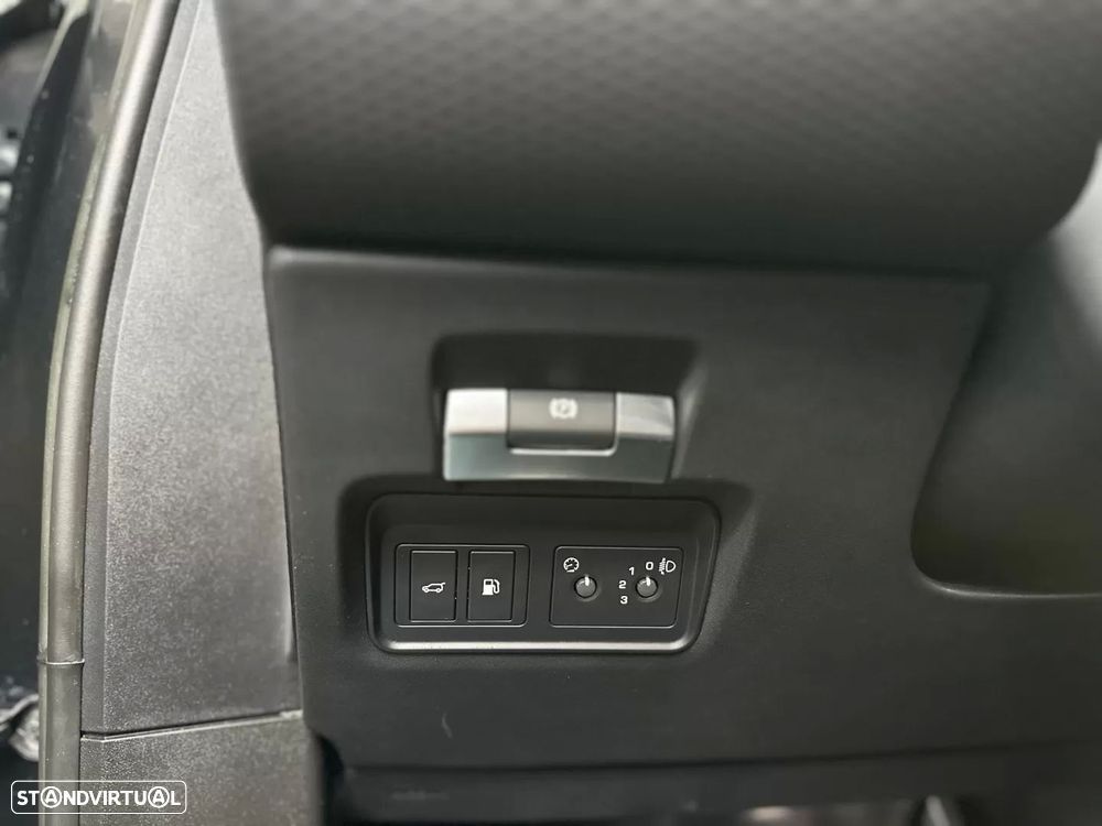 Land Rover Range Rover Evoque 1.5 P300e AWD Dynamic SE — fotografia 42
