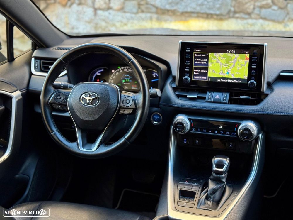 Toyota RAV4 2.5 HDF Black Edition - 9