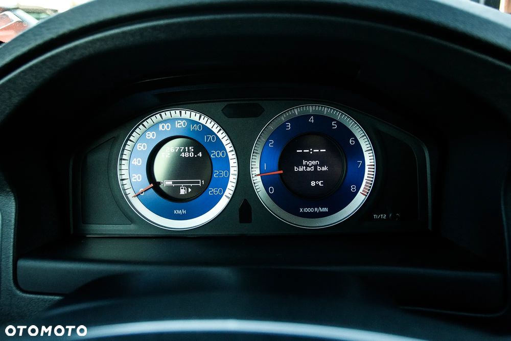 Volvo V70 2.5T R-Design Summum - 25