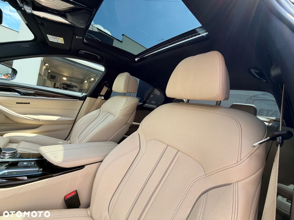 BMW Seria 5 530e iPerformance xDrive - 20