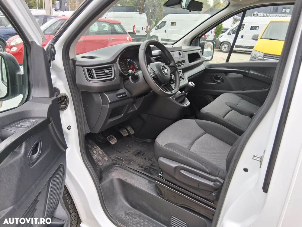 Renault Trafic - 9
