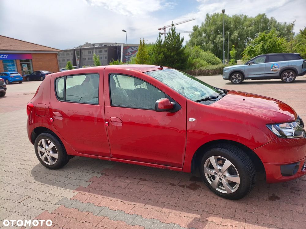 Dacia Sandero 1.2 16V Laureate BL - 5