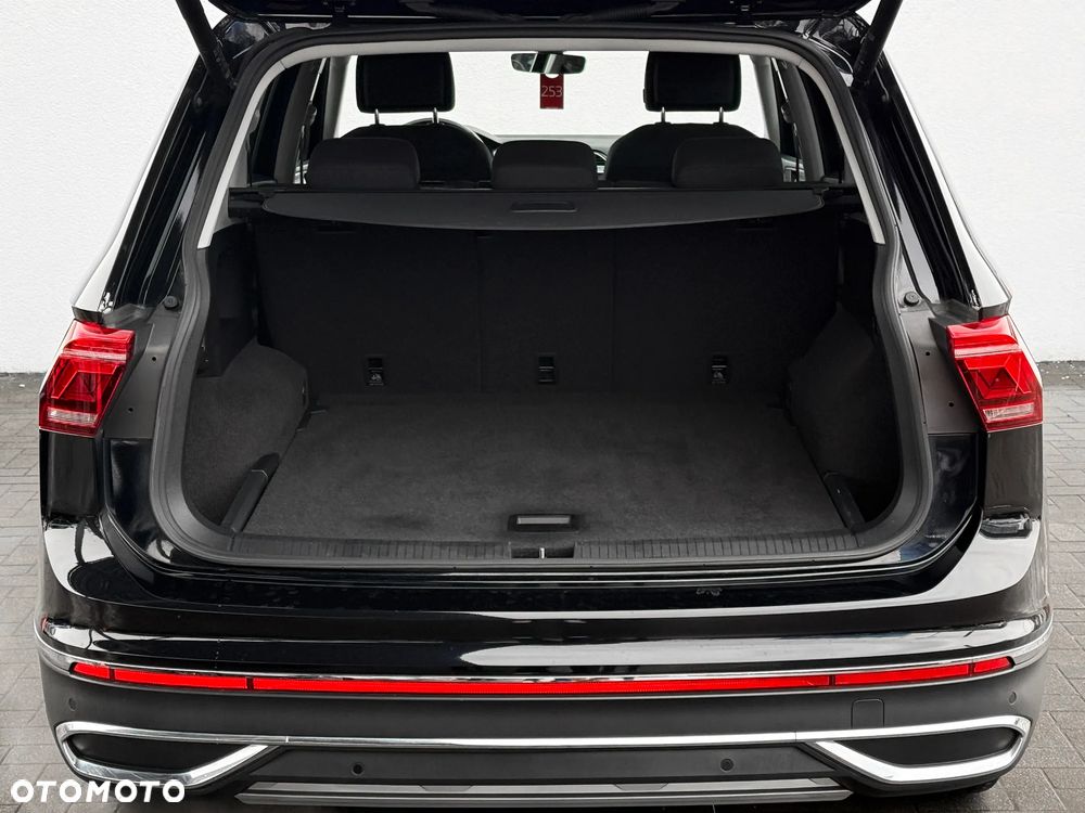 Volkswagen Tiguan Allspace 2.0 TDI 4Mot Elegance DSG - 13