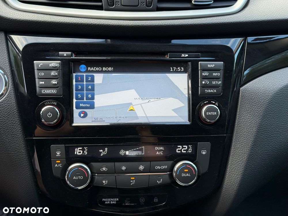 Nissan Qashqai 1.6 DIG-T N-Connecta - 15