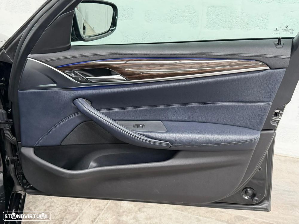 BMW 530 e iPerformance Line Luxury - 41