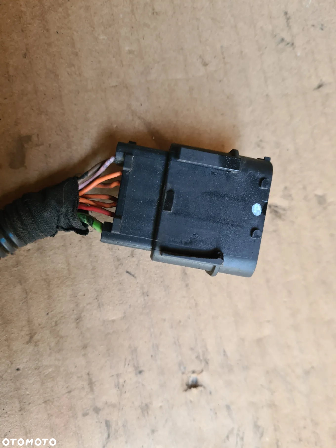 IVECO DAILY 3 99-06 wiązka instalacja elektryczna przodu silnika od akumulatora do alternatora 2.8 diesel - 2