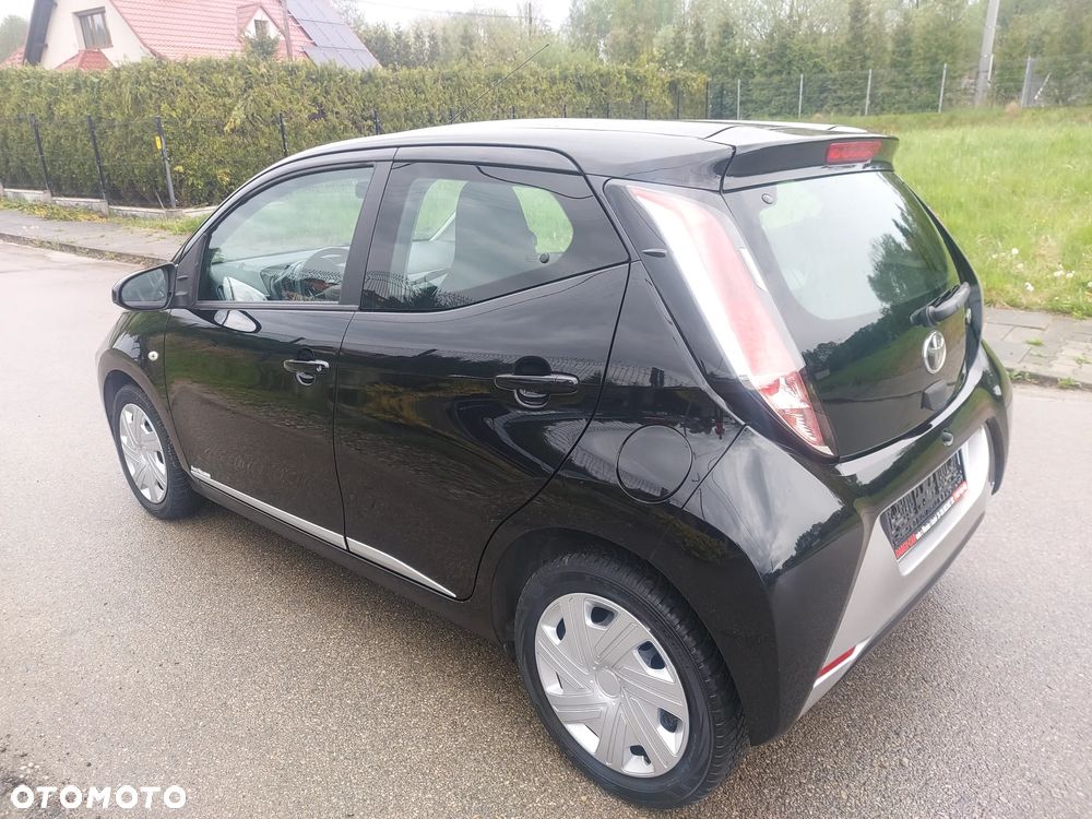 Toyota Aygo x-play Edition-S - 5
