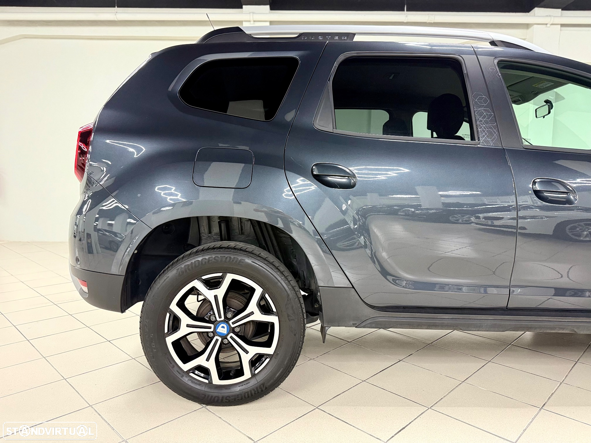Dacia Duster 1.0 TCe Essential - 9