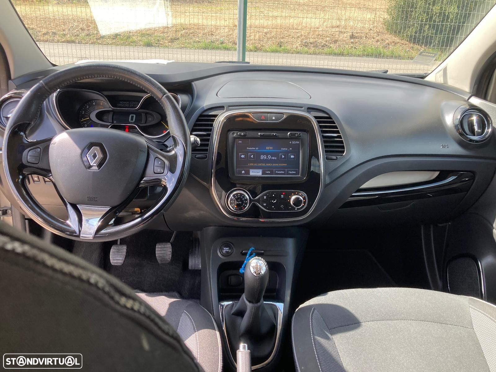 Renault Captur 1.5 dCi Exclusive - 10