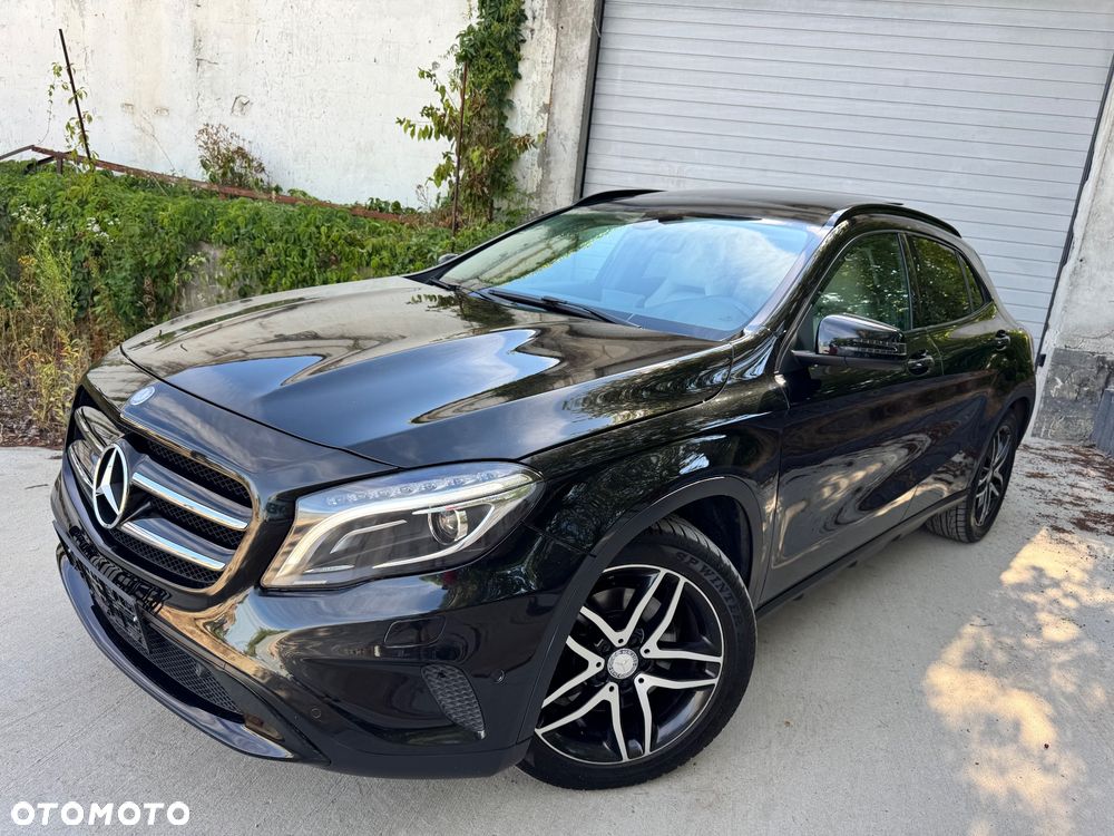 Mercedes-Benz GLA 250 4Matic 7G-DCT AMG Line - 6